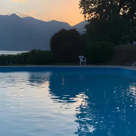 Residenza Nel Con Piscina Vista Monti E * Luino